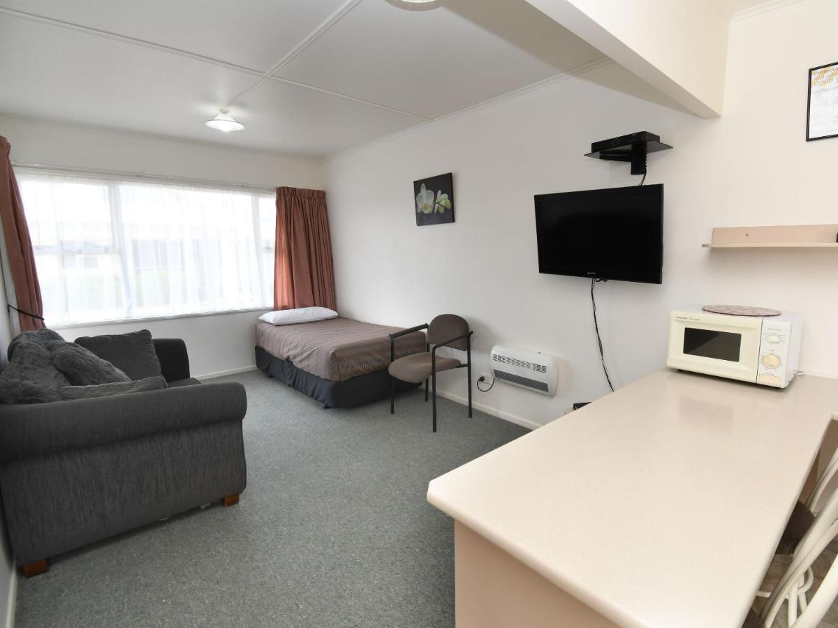 Avon Motel Hawera Extérieur photo