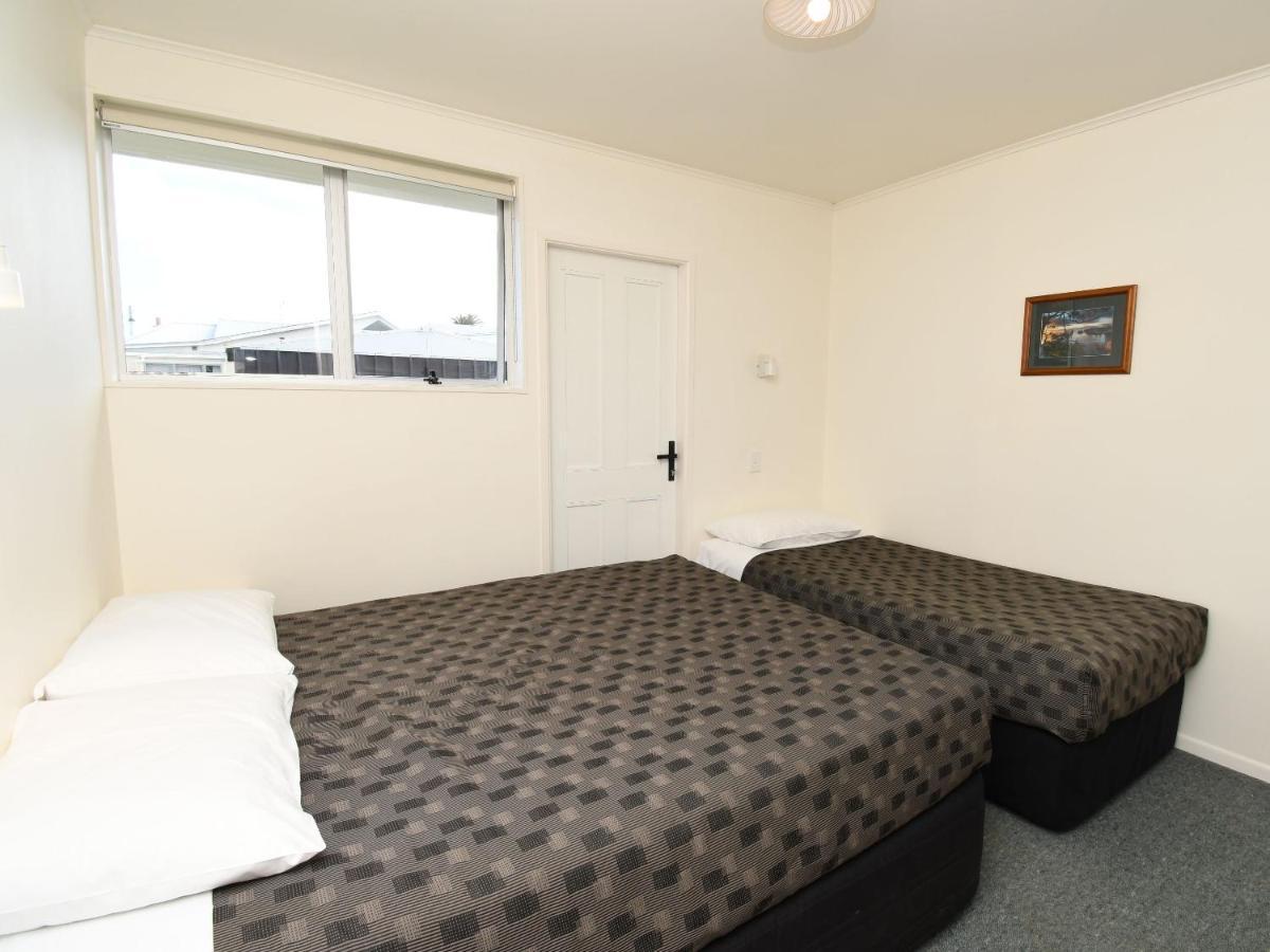 Avon Motel Hawera Extérieur photo