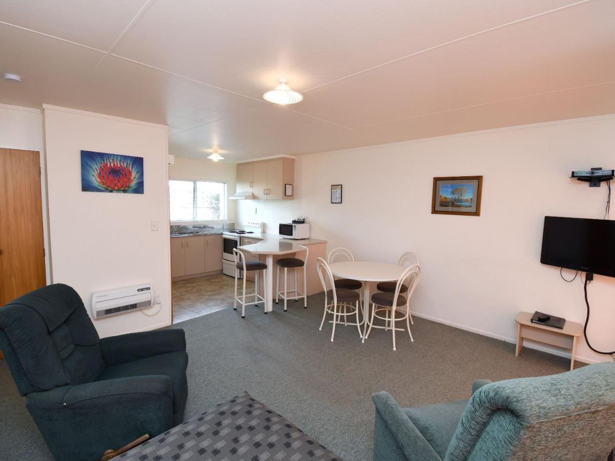 Avon Motel Hawera Extérieur photo