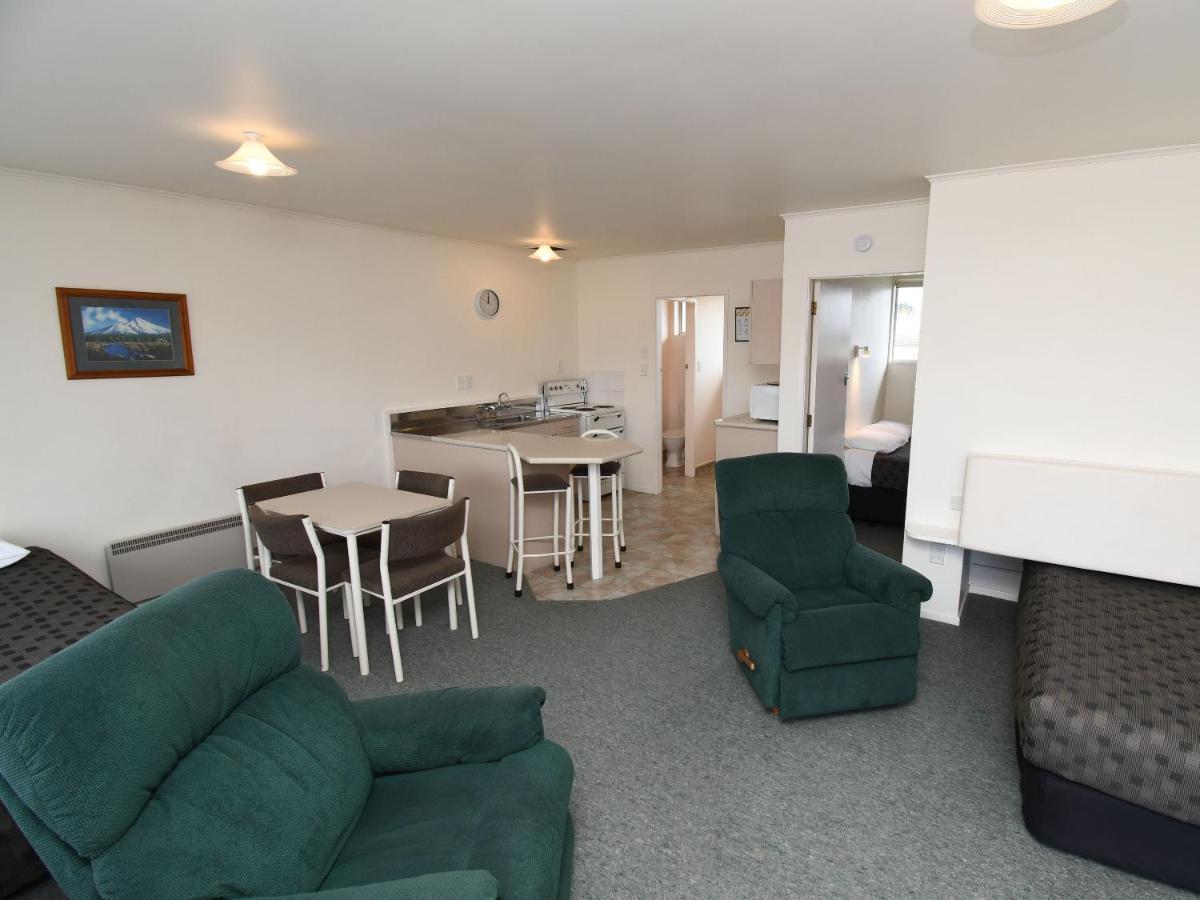 Avon Motel Hawera Extérieur photo