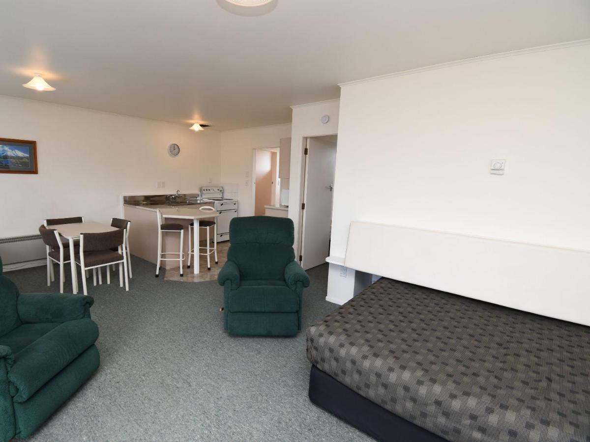 Avon Motel Hawera Extérieur photo