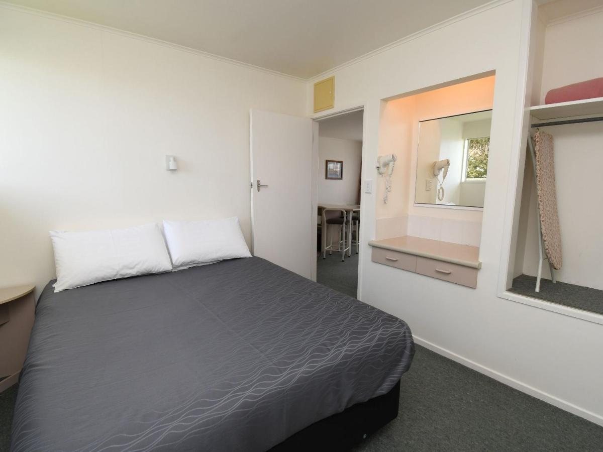Avon Motel Hawera Extérieur photo